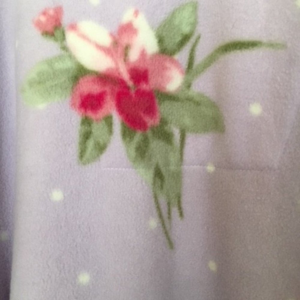 Robe - Picture 5 of 6